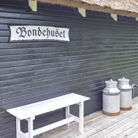 Four-bedroom Holiday In * Højslev