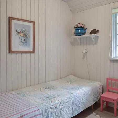 Four-bedroom Holiday In Σπίτι διακοπών *